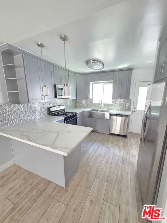 5341 Vantage Ave Unit 3