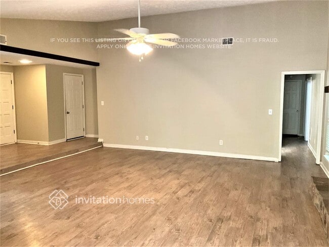 Photo - 3919 Cripple Creek Dr