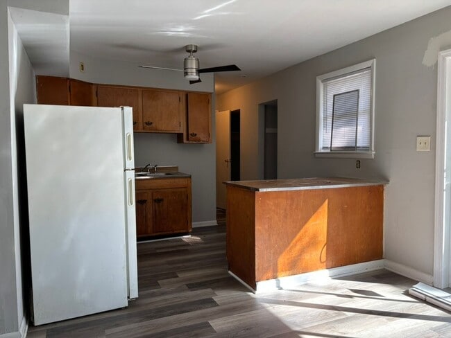 Photo - 3-Bedroom Ranch with New Floors, Backyard,...