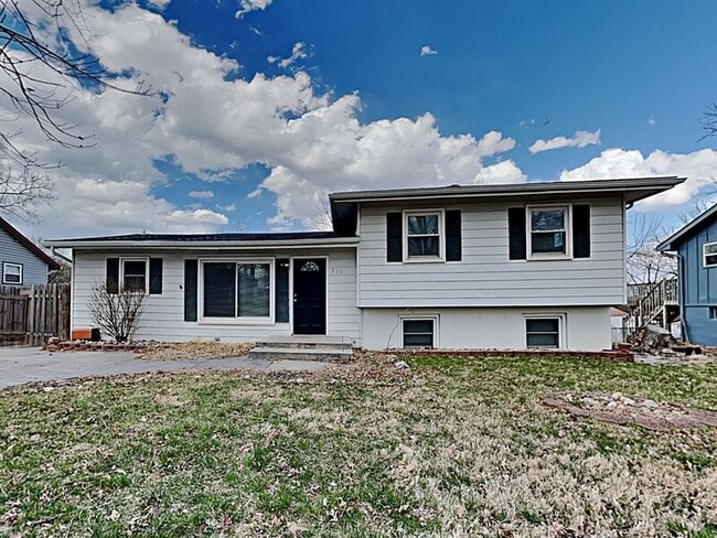 Photo - 204 Meade St House