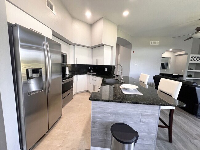 Photo - 7340 Westpointe Blvd