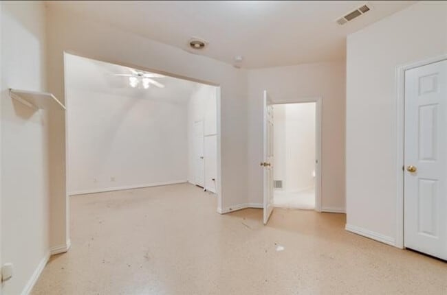 Photo - 7918 Ruskin Cir House