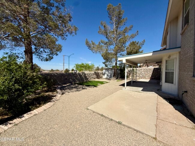 Photo - 1301 Tierra Roja St