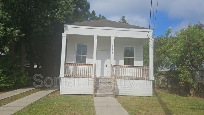 Building Photo - 5728 Wickfield Dr Rental