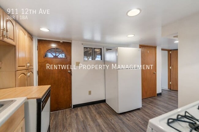 Photo - 911 12th Ave