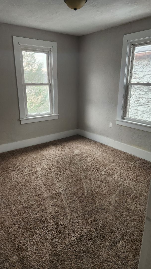 Photo - Home for Rent in Jeannette, PA-3 bed/1 bath