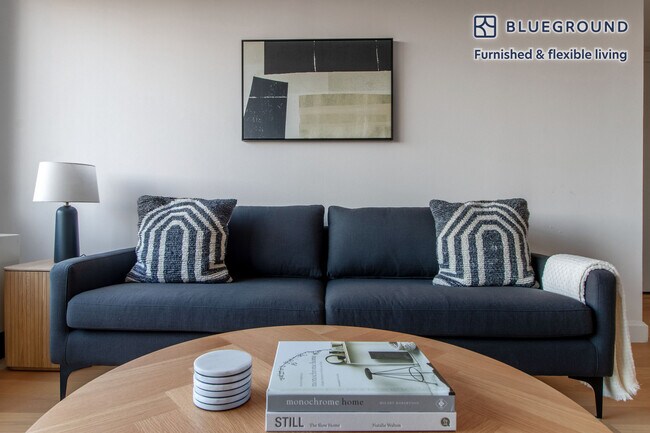 Photo - 130 W 15th St Unit FL10-ID1386