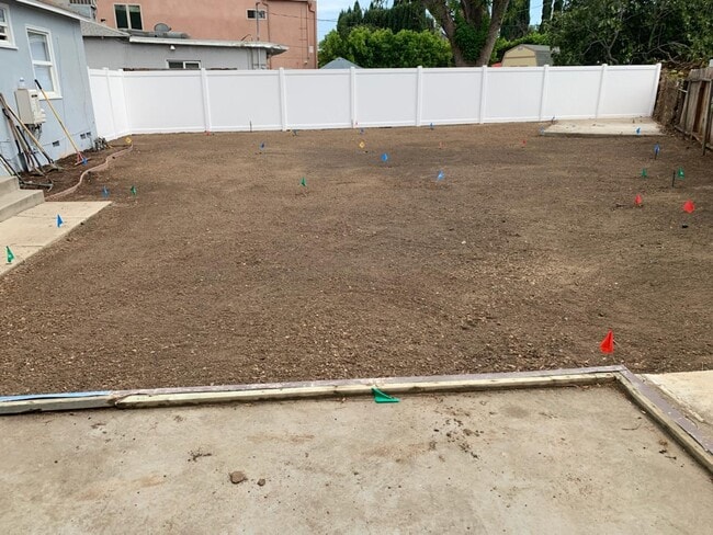 Photo - 17832 Rhoda St