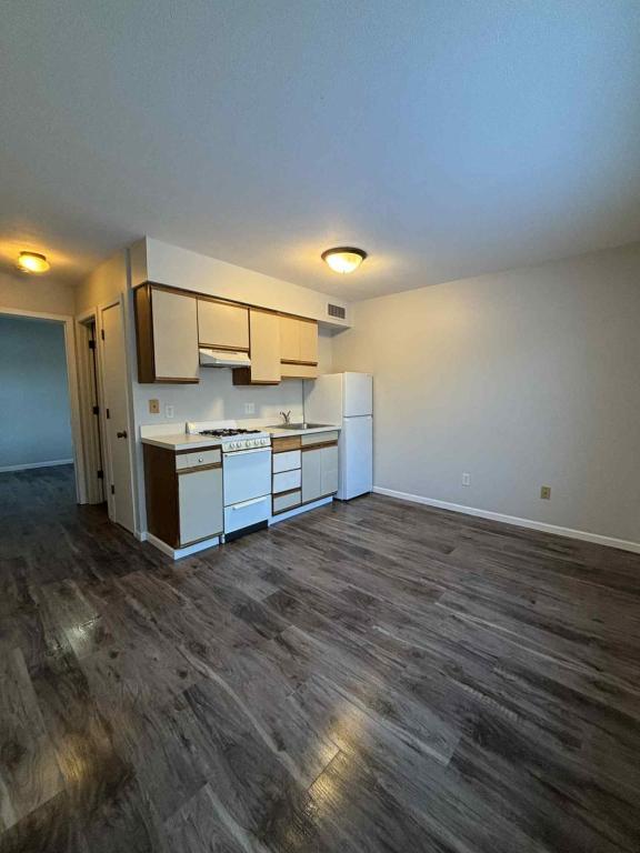 Photo - 1610 Tippecanoe Dr