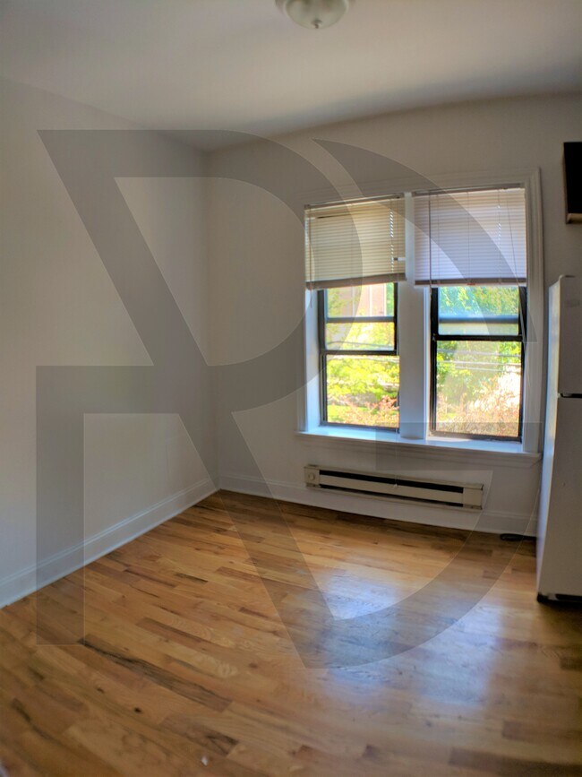 Photo - 3817 N Fremont St