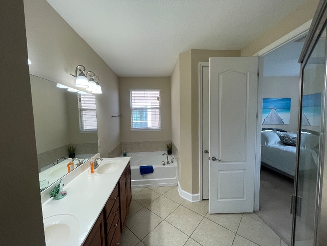 Photo - 12479 Sunchase Dr