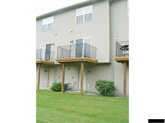 Photo - 2158 Knotty Pine Trl