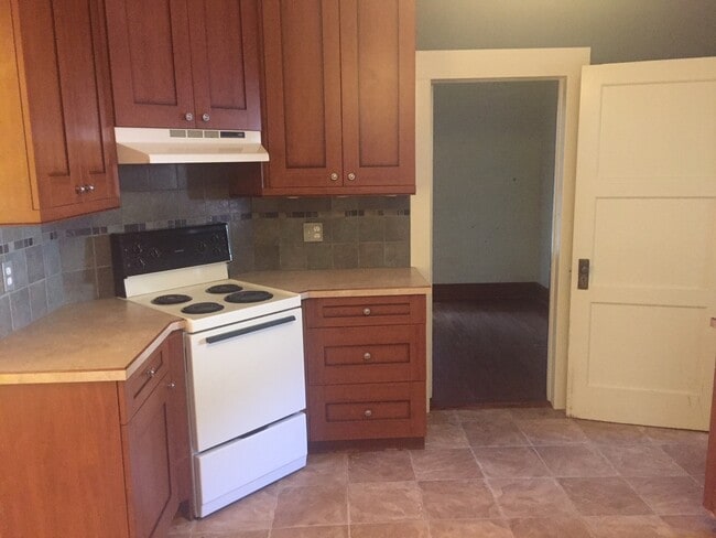 Photo - Charming 2 Bedroom bungalow in Old Town Fort Collins!