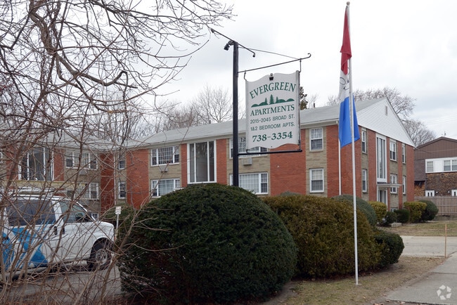 Evergreen Apartments