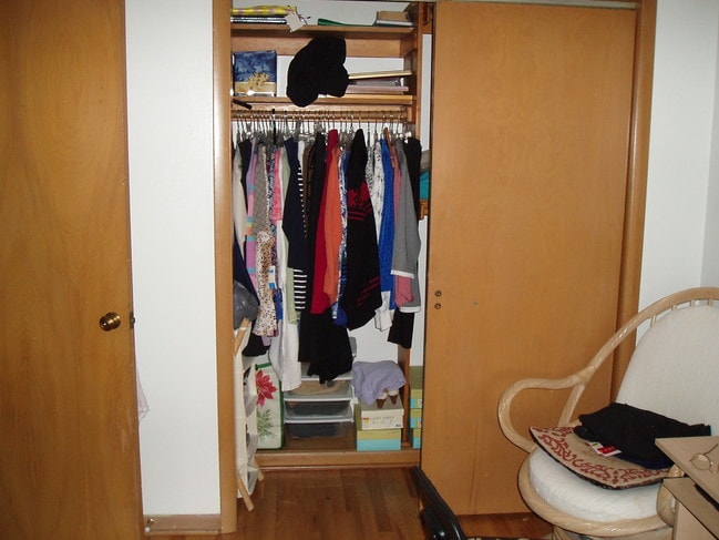 large bedroom closet - 406 E Henry Clay St Unit 4