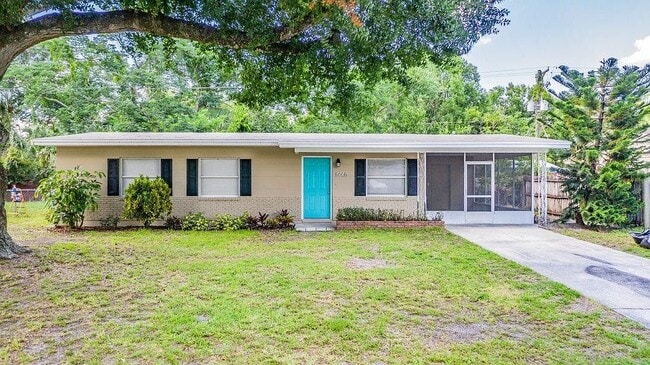 Building Photo - 6514 Travis Blvd