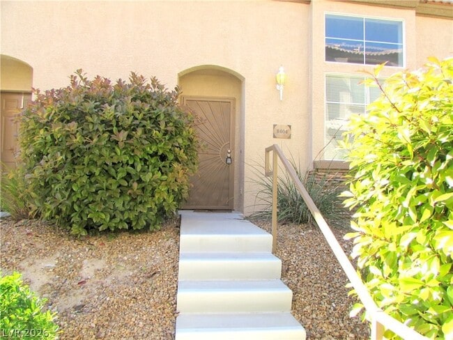 Photo - 8404 Tiger Woods Ave