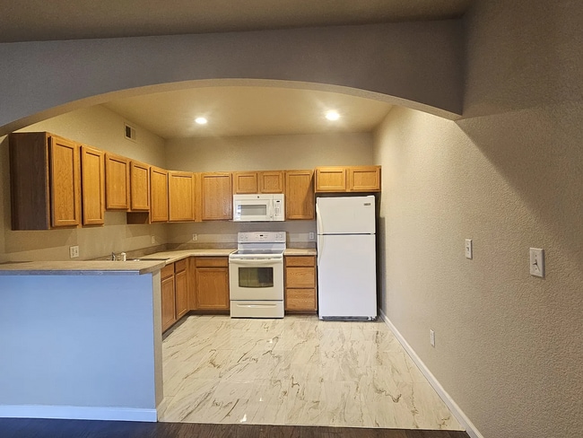 Building Photo - 875 E 78th Ave Unit 4 Rental