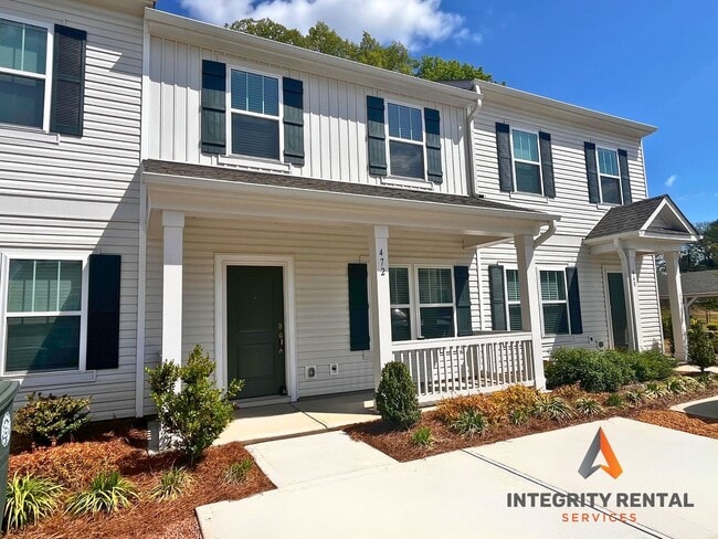 Building Photo - Charming 3-Bedroom Townhome Near Jack Alexander Blvd - APRIL MOVE IN SPECIAL