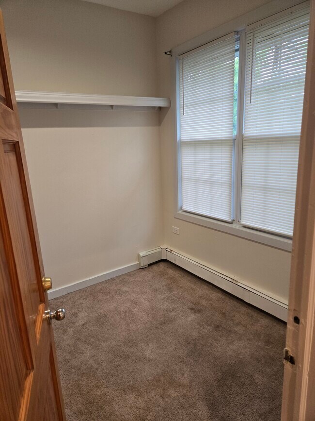 Photo - 330 W Palisade Ave