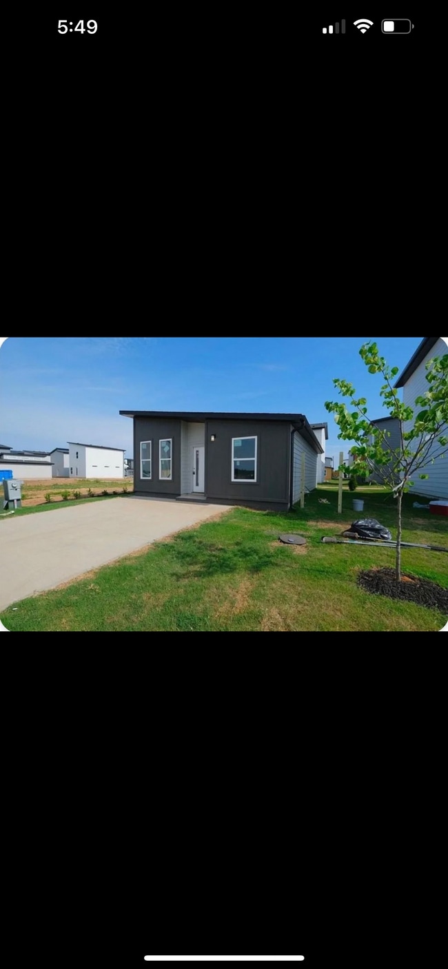 Building Photo - 920 Illinois Ave