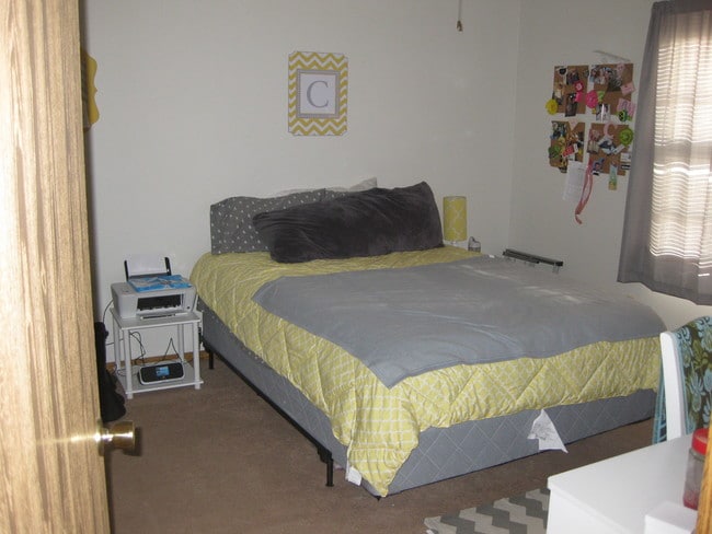 Photo - 330 S Lucas St Unit 2