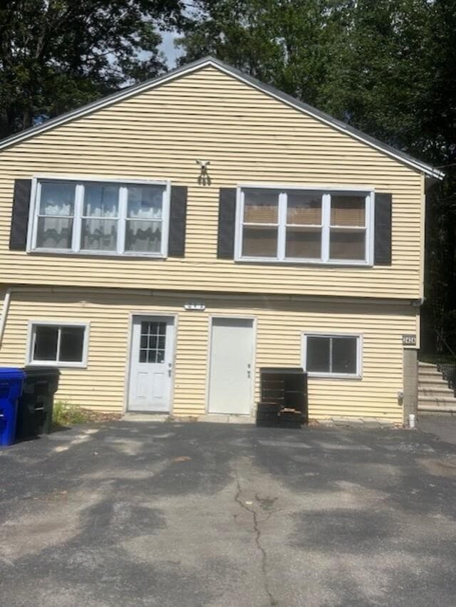 Building Photo - 242 Leda Ave Rental