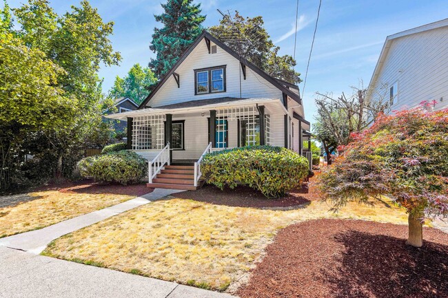 Photo - 2160 Trade St SE