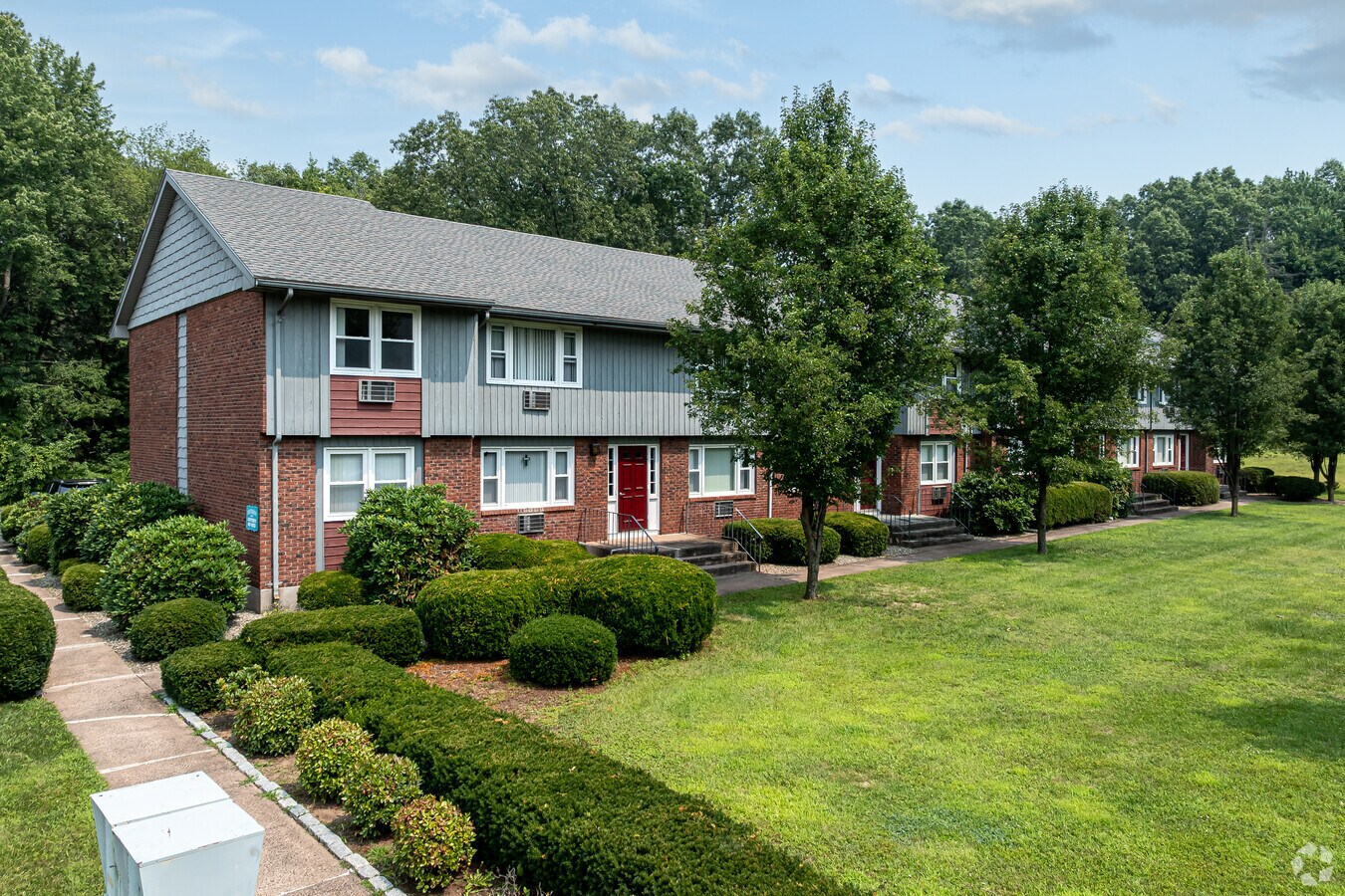 Photo - Jefferson Apartments