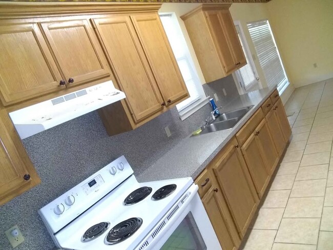 Photo - 243 Martin Luther King Jr St