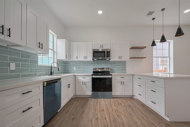 Photo - 1014 13th St House