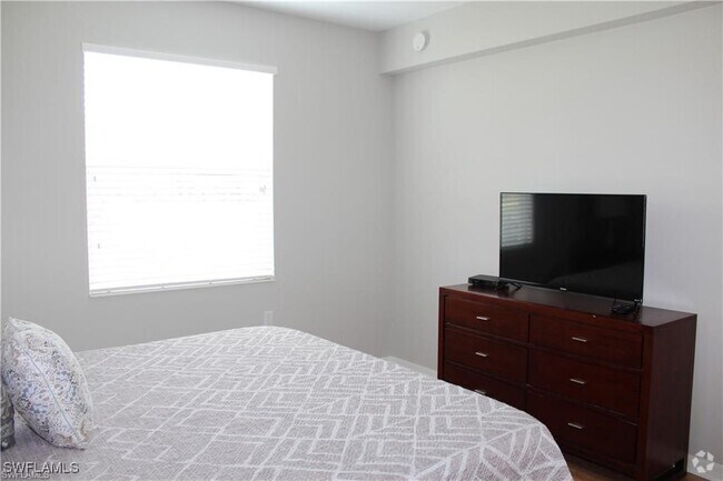 Building Photo - 10317 Heritage Bay Blvd Unit 1415 Rental