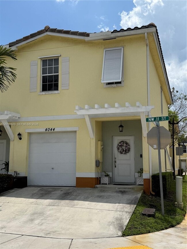 Building Photo - 4044 NW 11th St