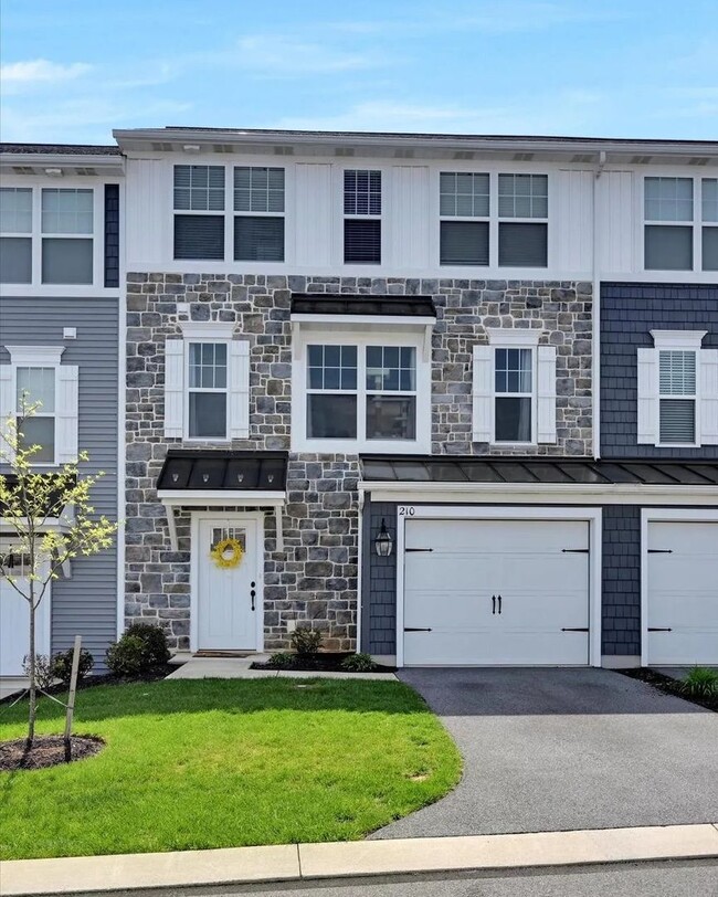Spacious Modern 3 Bedroom Townhome in Annv... - Spacious Modern 3 Bedroom Townhome in Annv...