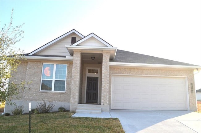 Building Photo - 2007 Filmore Cv