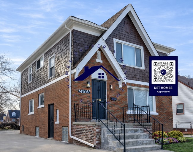 Photo - 14941 Robson St