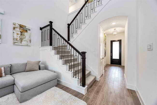 Photo - 11247 Buchanan Cvs Ln