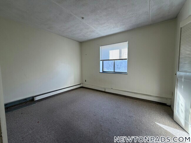 Photo - 175 Adams St Unidad 21