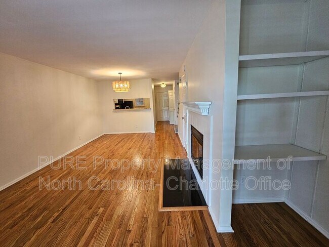 Photo - 333 Circle Ave