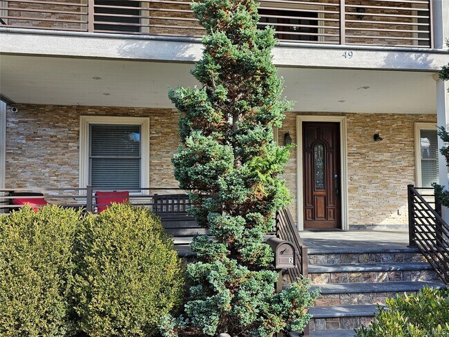 Photo - 49 Greenridge Ave Unit 1