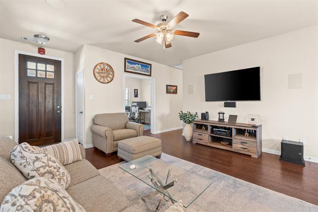 Photo - 4207 Whispering Willow Way