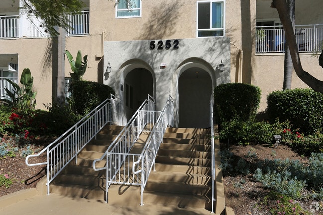 Photo - Parkridge Village Apartments
