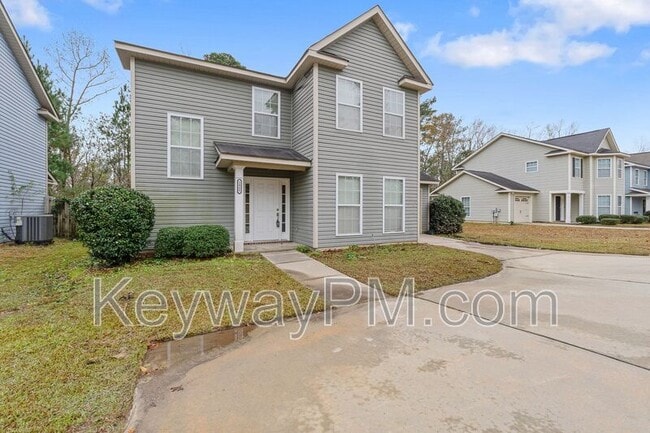 Photo - 1468 Collins Dr