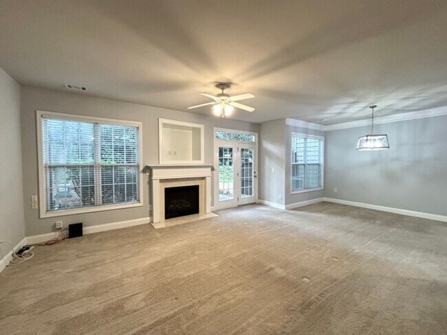 2408 Strand Ave
