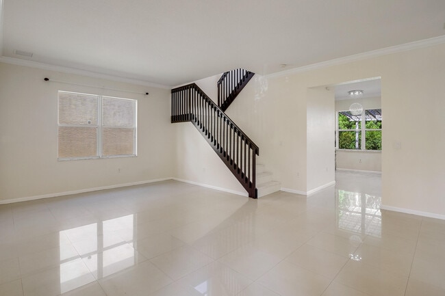 Photo - 10208 White Water Lily Way