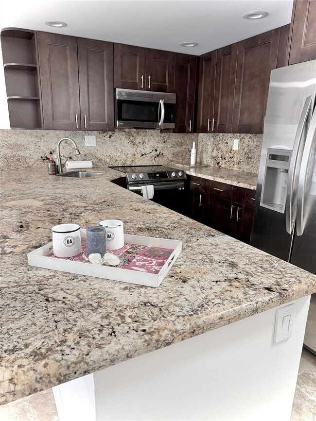 Photo - 550 Bayshore Dr Unit 310