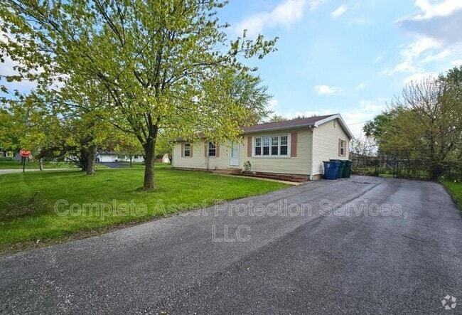 Building Photo - 412 Nantucket Rd Rental