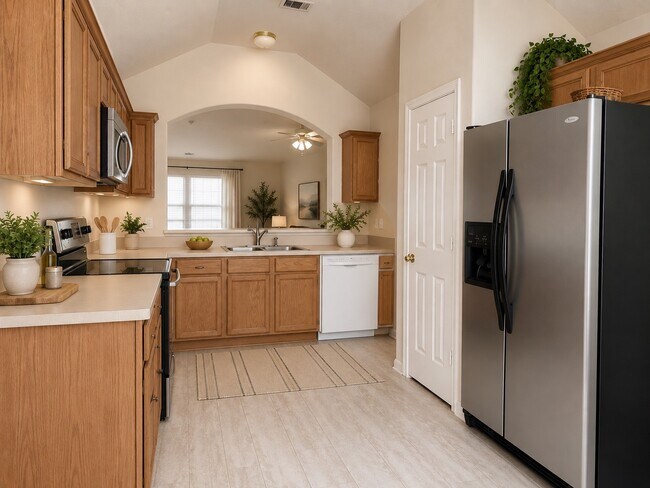 Photo - 980 Oak Falls Dr