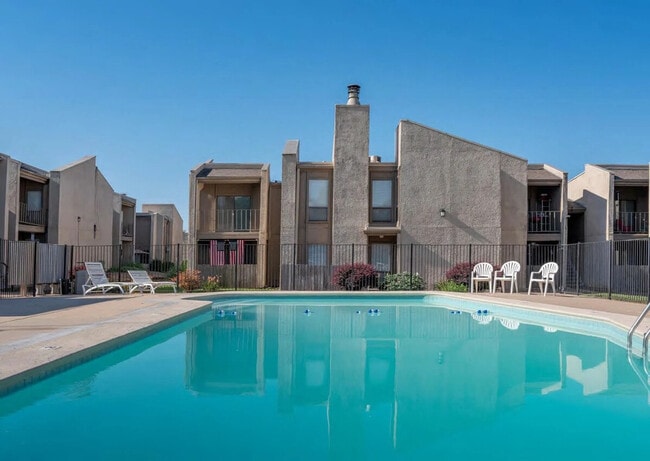 Photo - 505 N Rock Rd Unit SI ID1514077P