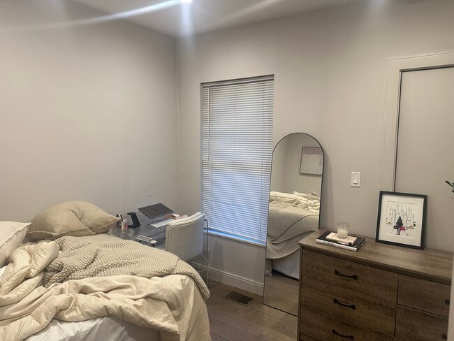 Photo - 48 Tuttle St Unidad 1